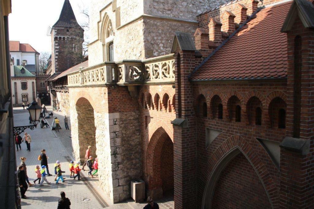 Main Market Square Apartments - Krakow — Photos 3